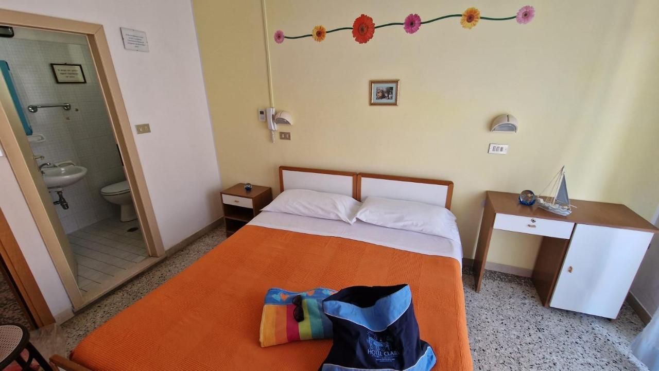 Hotel Clara Rimini Extérieur photo