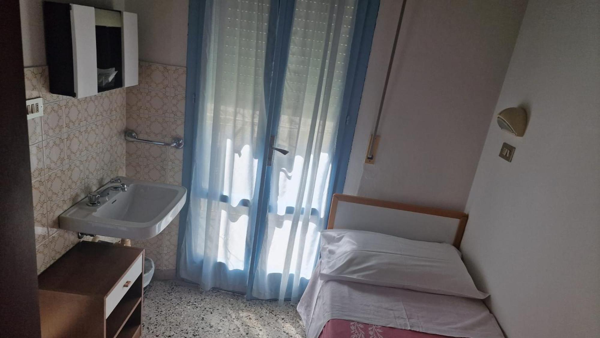 Hotel Clara Rimini Extérieur photo