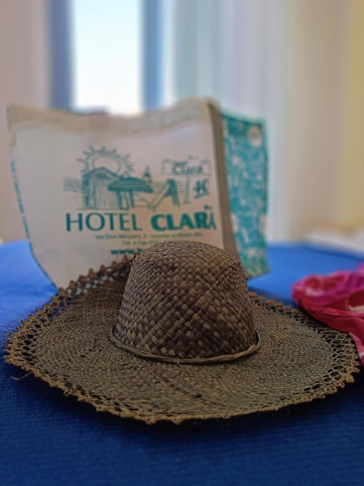 Hotel Clara Rimini Extérieur photo