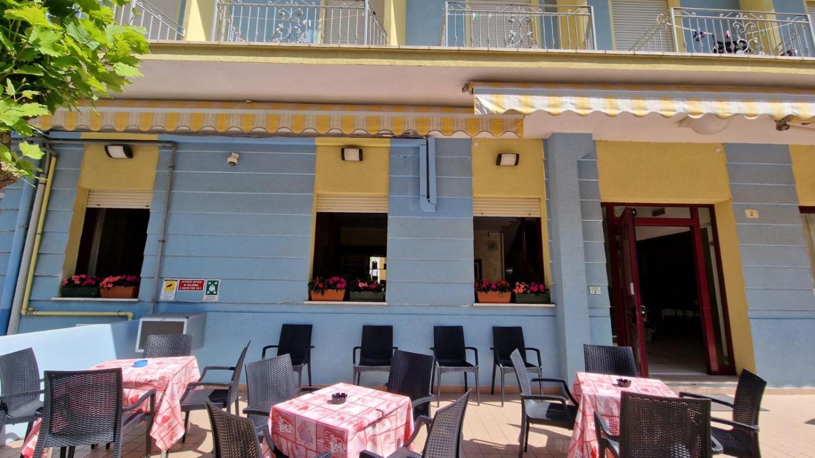 Hotel Clara Rimini Extérieur photo